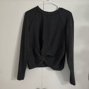 Lululemon Tuck & Gather Pullover
Heathered Mod Black